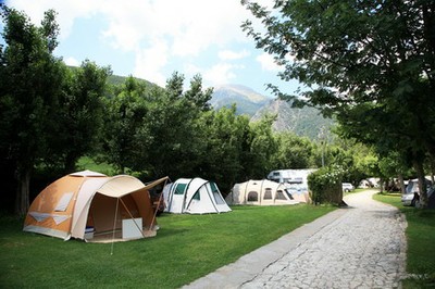 Tendes al càmping Sol i neu d'Espot